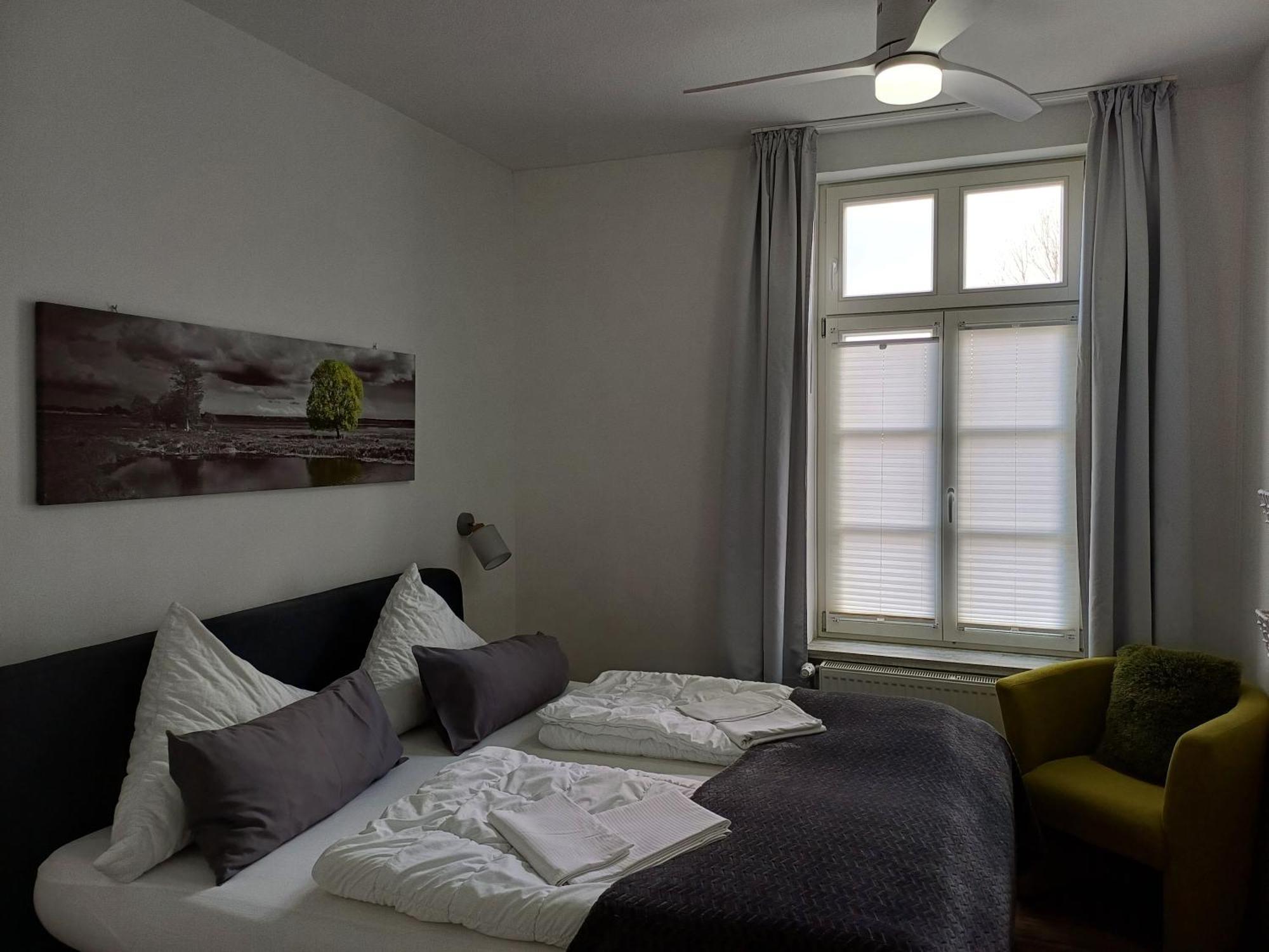 Apartmenthaus Alte Börse Carolinensiel Zimmer foto